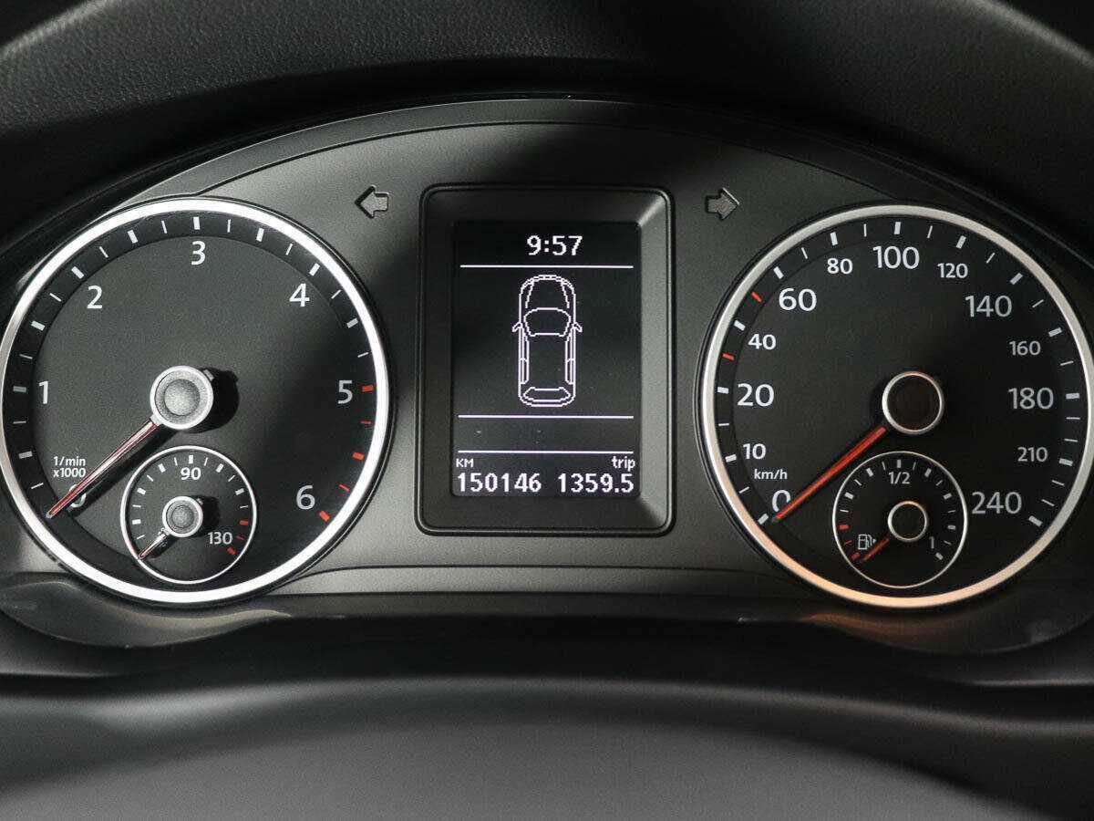 Купить Volkswagen Tiguan с пробегом. Фото: #10