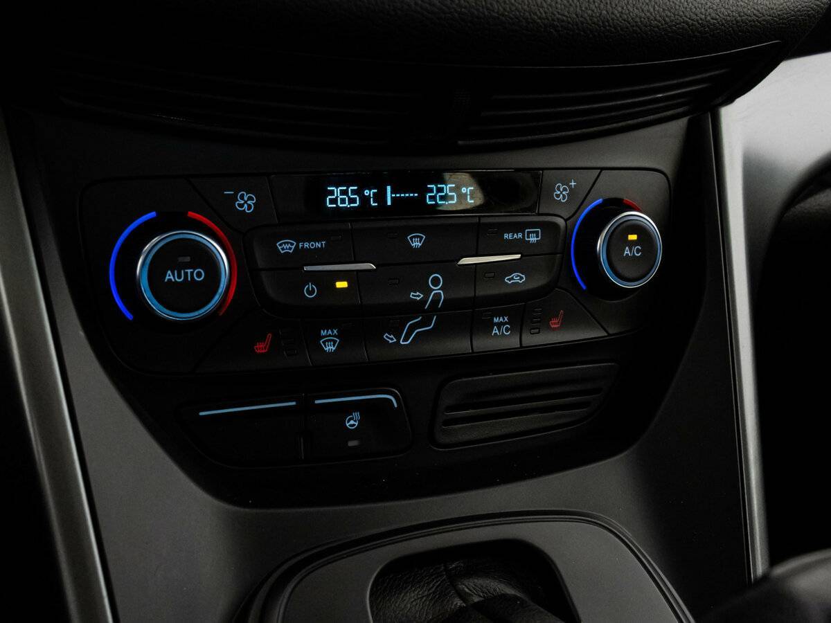 Купить Ford Kuga с пробегом. Фото: #10