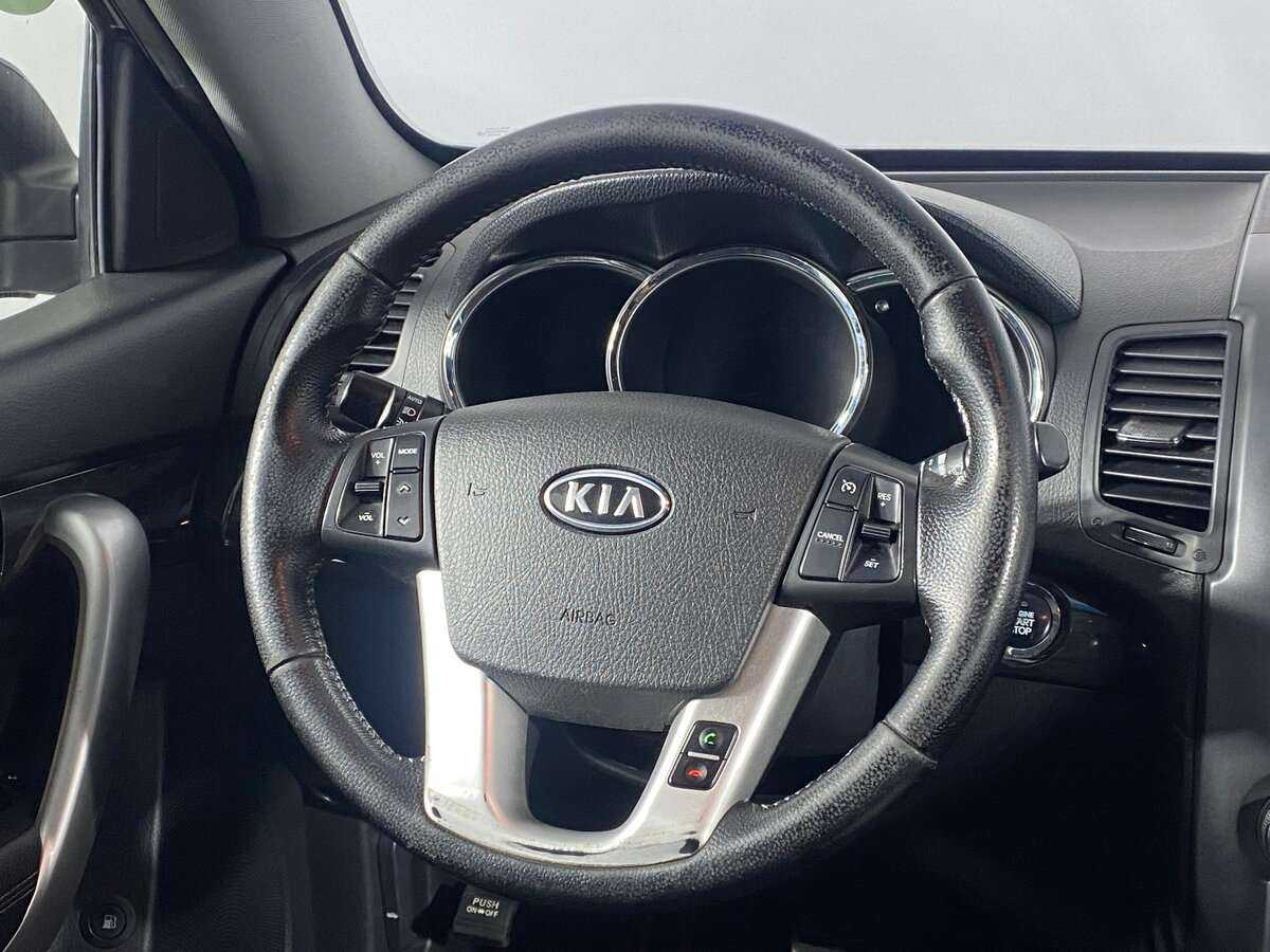 Купить Kia Sorento с пробегом. Фото: #13