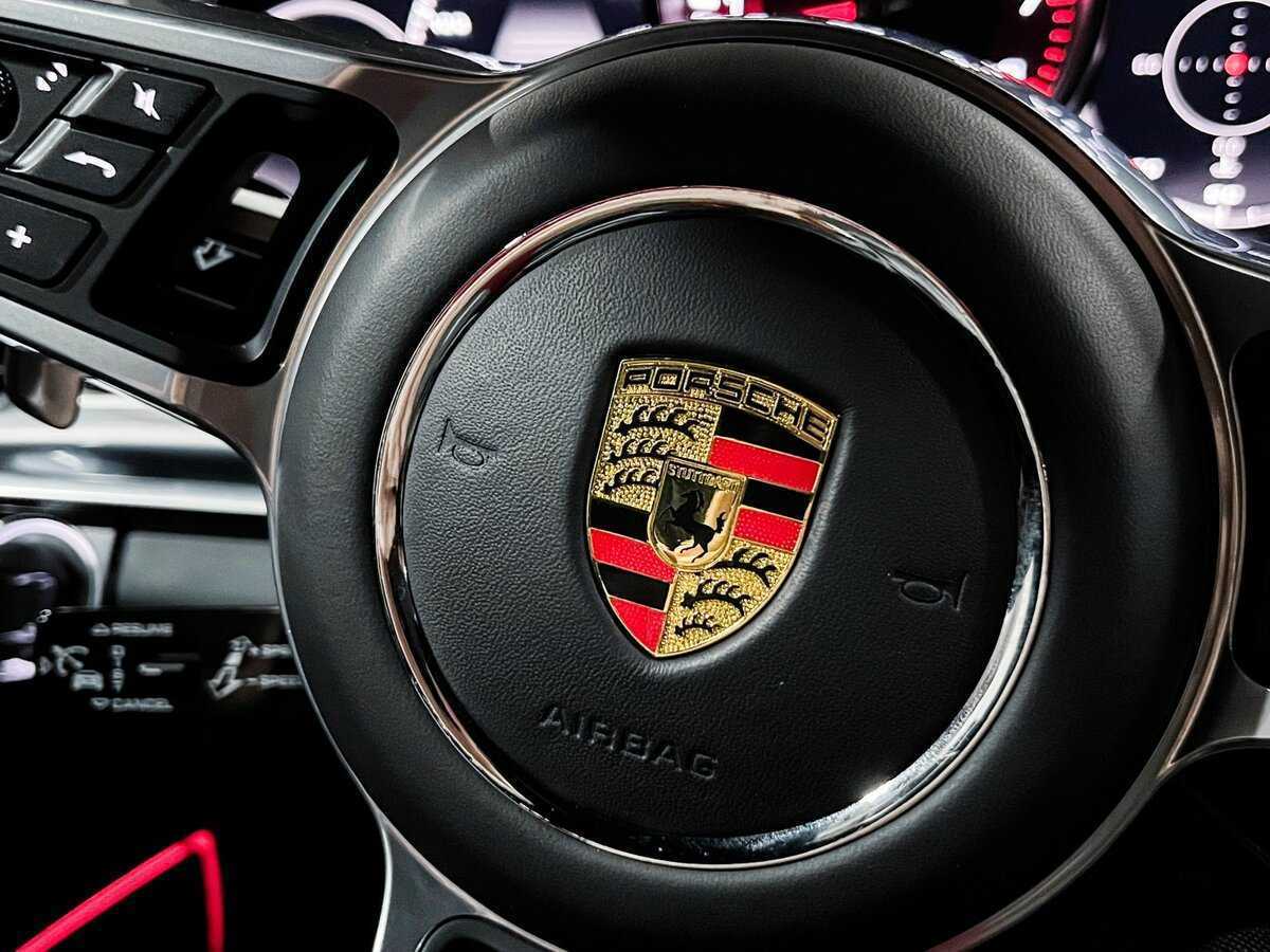 Купить Porsche Panamera с пробегом. Фото: #32