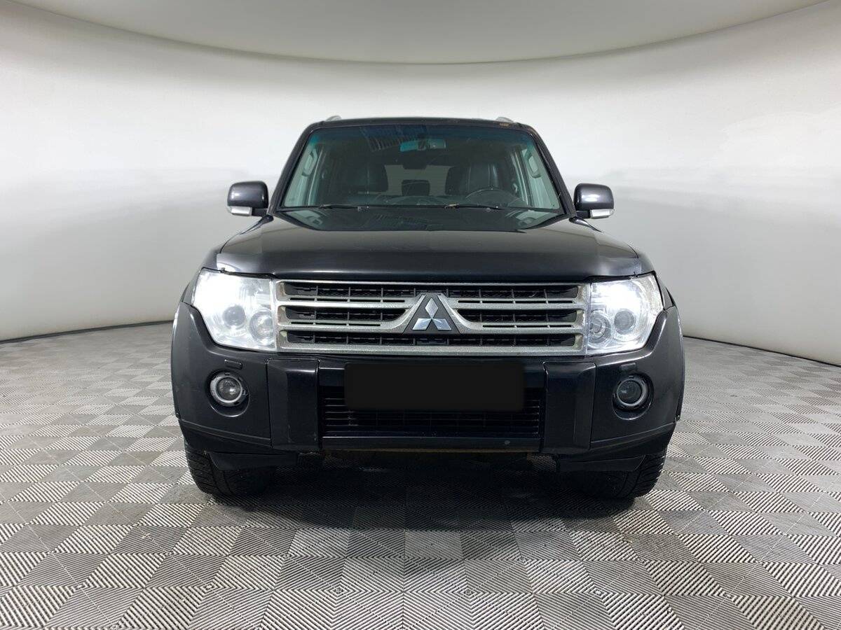 Купить Mitsubishi Pajero с пробегом. Фото: #1