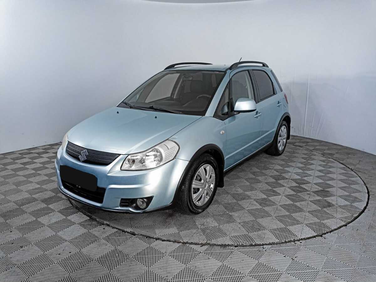 Купить Suzuki SX4 с пробегом. Посмотреть фото