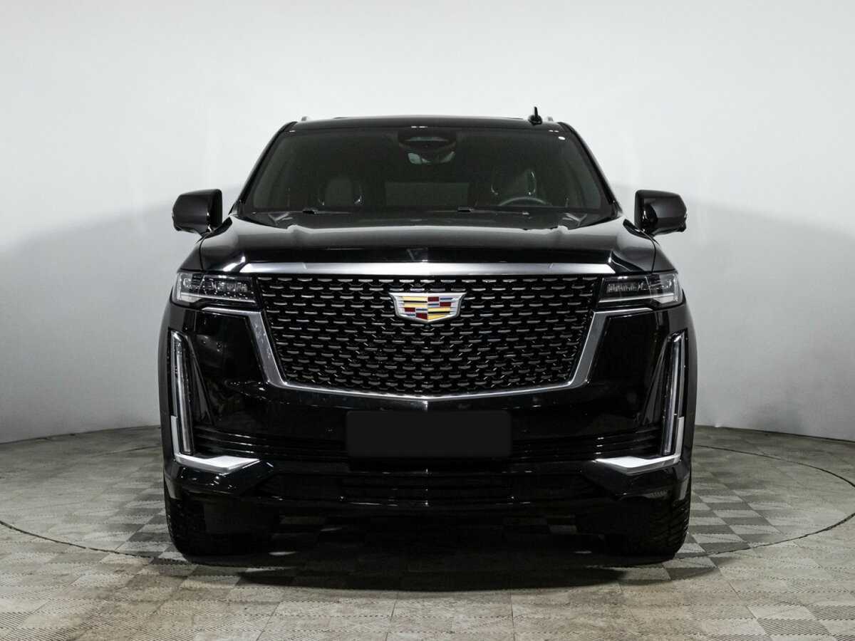 Купить Cadillac Escalade с пробегом. Фото: #1