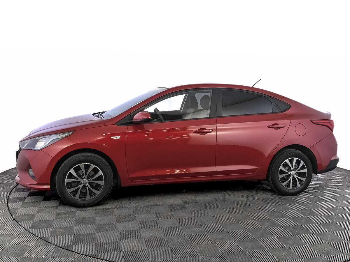 Купить Hyundai Solaris с пробегом. Фото: #7