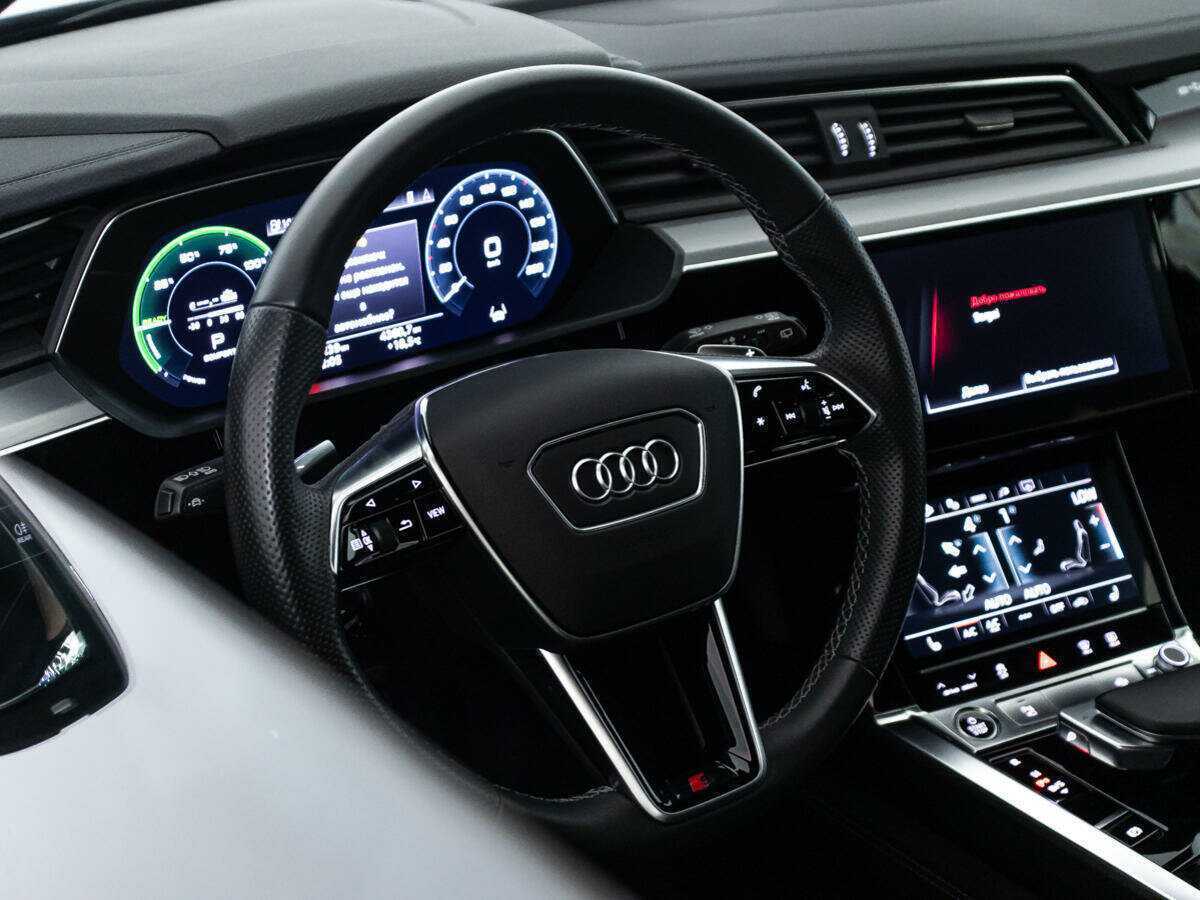 Купить Audi e-tron с пробегом. Фото: #20