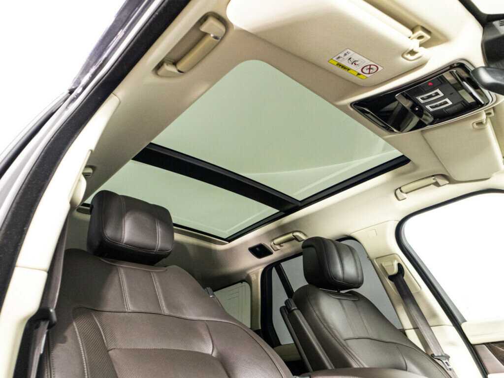 Купить Land Rover Range Rover с пробегом. Фото: #22