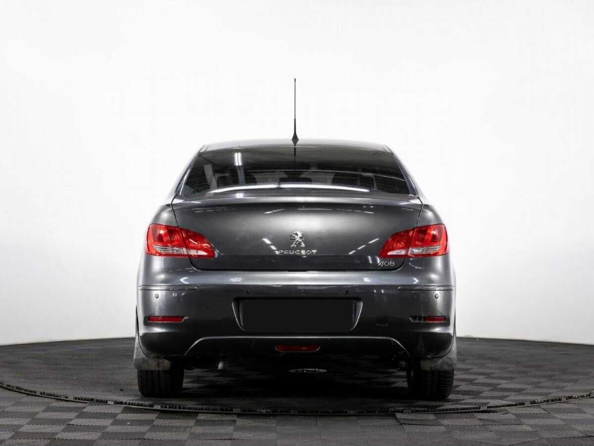 Купить Peugeot 408 с пробегом. Фото: #4