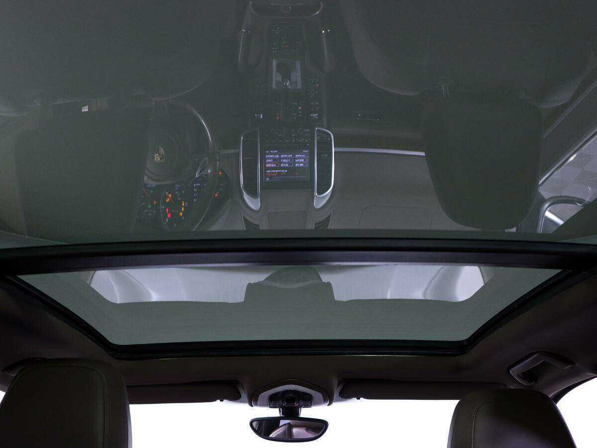 Купить Porsche Cayenne с пробегом. Фото: #23