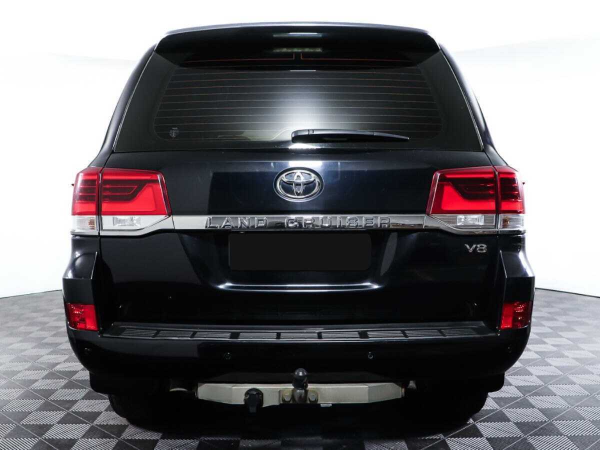 Купить Toyota Land Cruiser с пробегом. Фото: #4