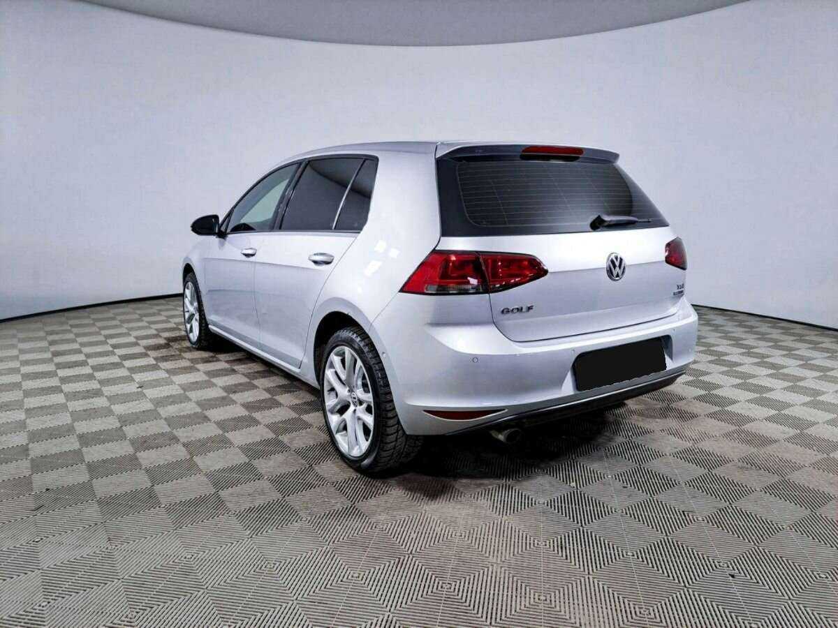 Купить Volkswagen Golf с пробегом. Фото: #6