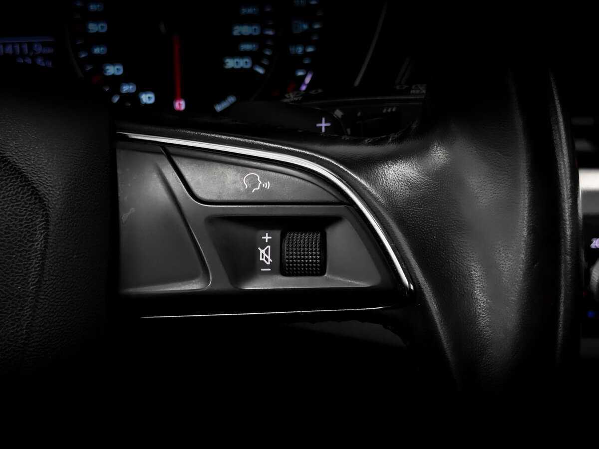 Купить Audi A4 с пробегом. Фото: #24