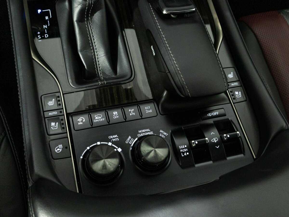 Купить Lexus LX с пробегом. Фото: #24