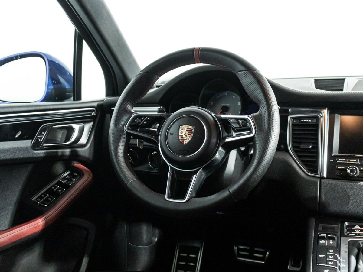 Купить Porsche Macan с пробегом. Фото: #19