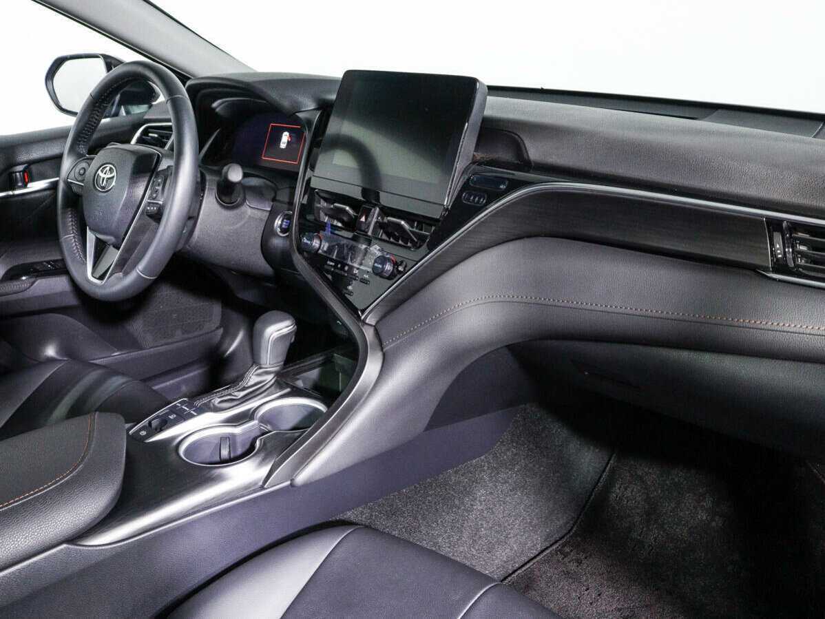 Купить Toyota Camry с пробегом. Фото: #6