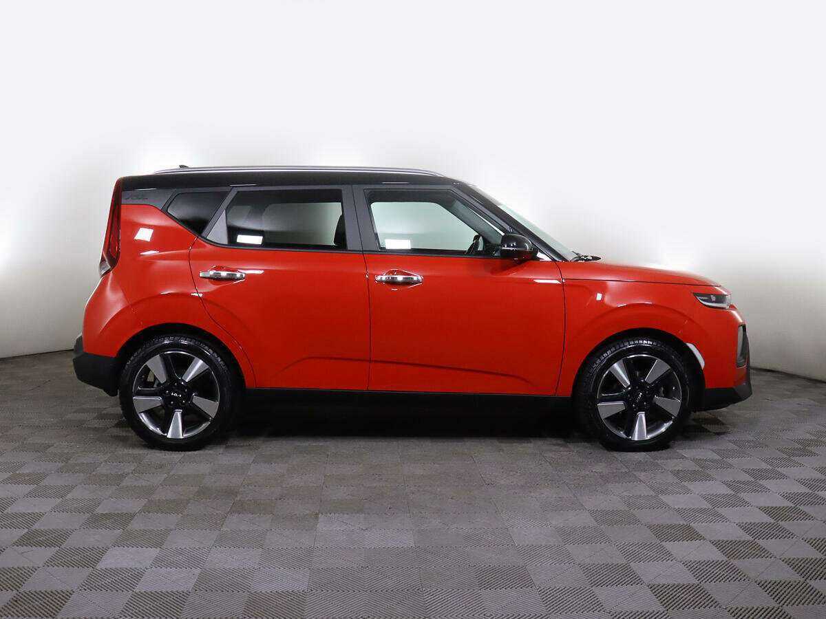 Купить Kia Soul с пробегом. Фото: #2