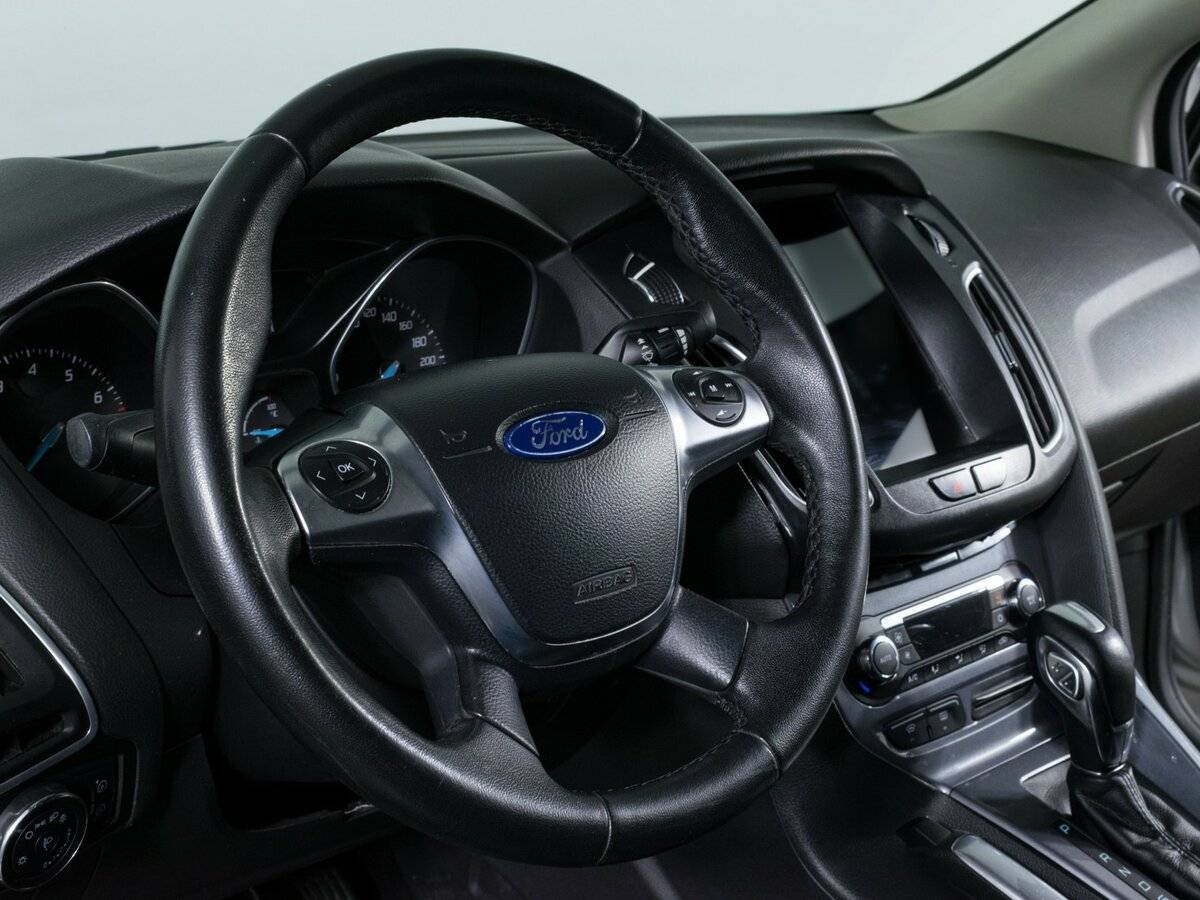 Купить Ford Focus с пробегом. Фото: #11
