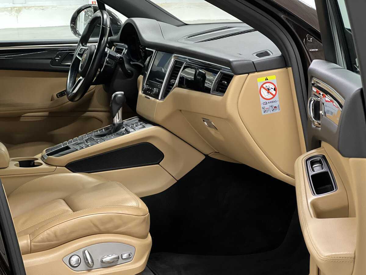 Купить Porsche Macan с пробегом. Фото: #10