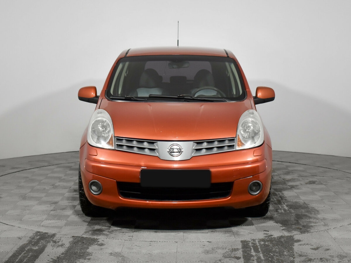 Купить Nissan Note с пробегом. Фото: #1