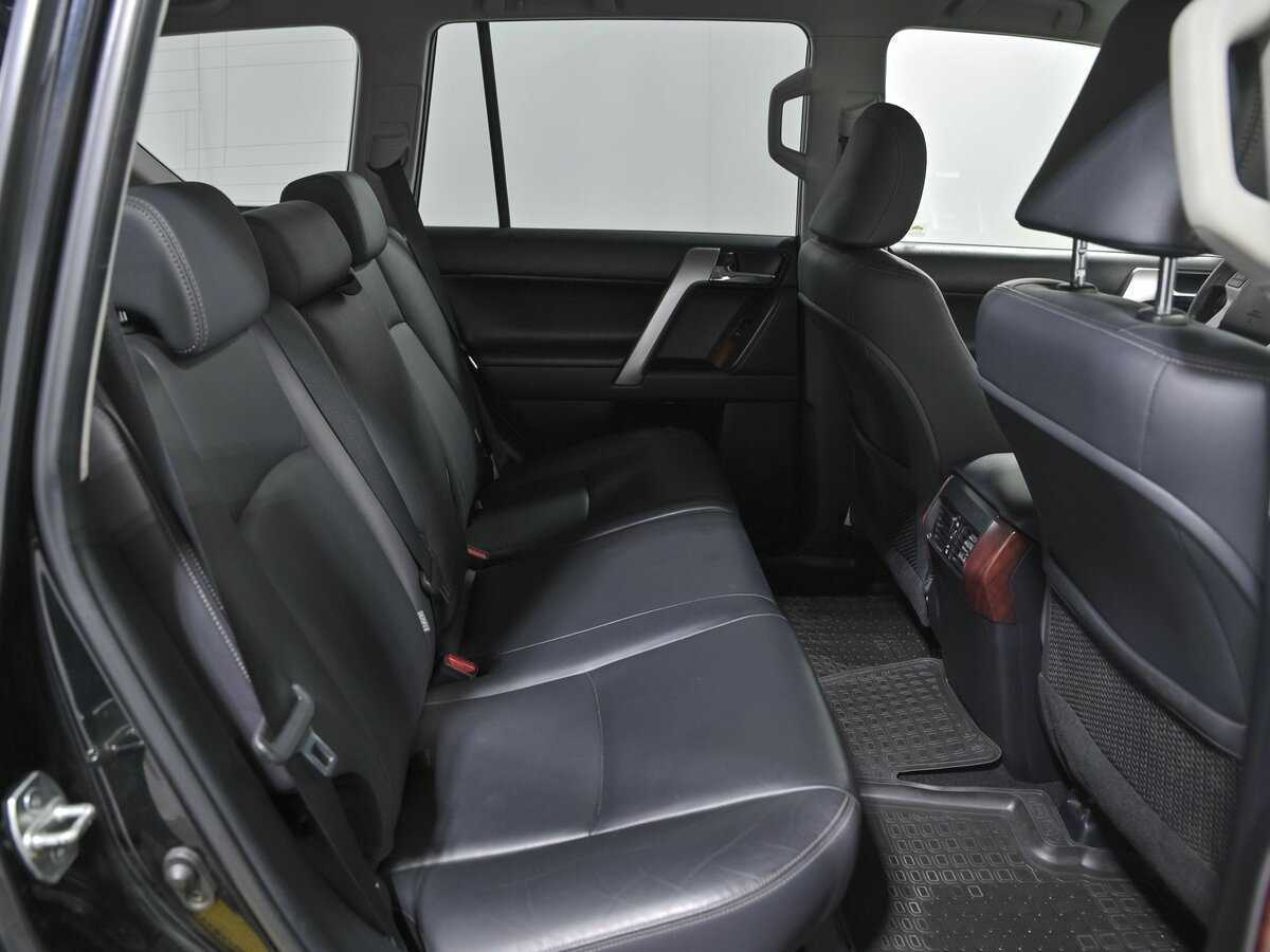 Купить Toyota Land Cruiser Prado с пробегом. Фото: #21