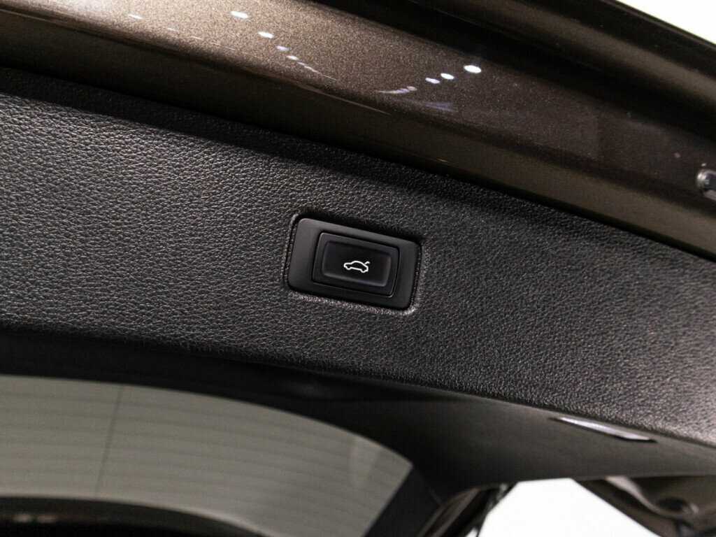Купить Audi Q7 с пробегом. Фото: #13