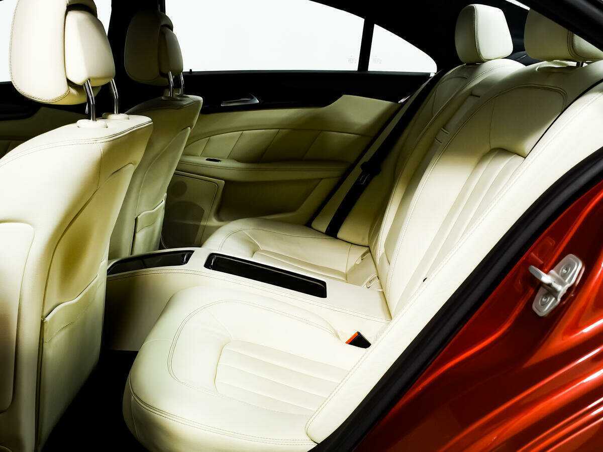Купить Mercedes-Benz CLS с пробегом. Фото: #10