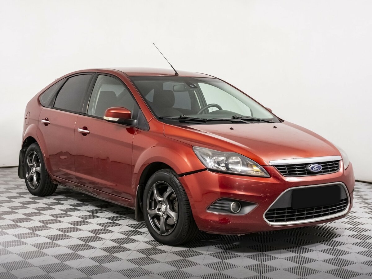 Купить Ford Focus с пробегом. Фото: #2