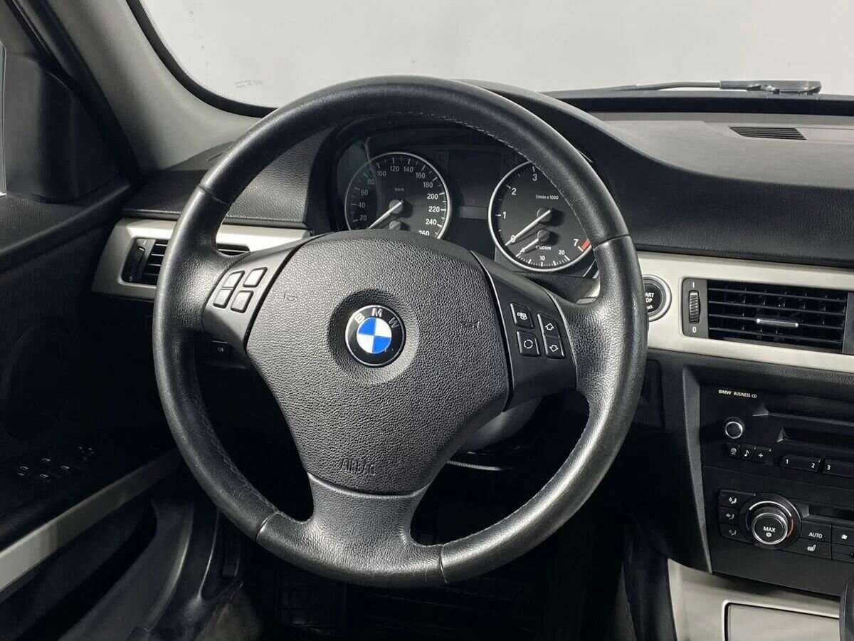 Купить BMW 3 серии с пробегом. Фото: #10
