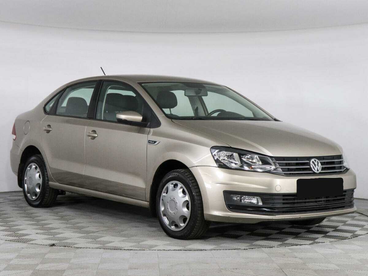 Купить Volkswagen Polo с пробегом. Фото: #2