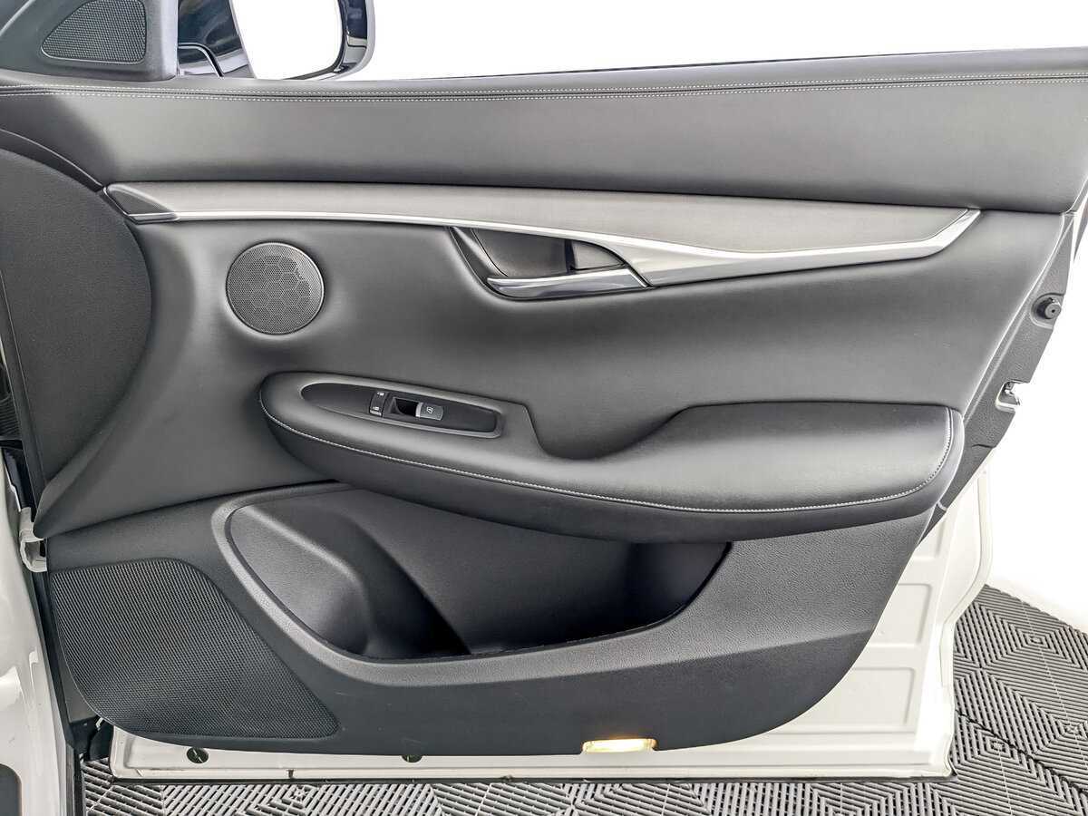 Купить Infiniti QX50 с пробегом. Фото: #25