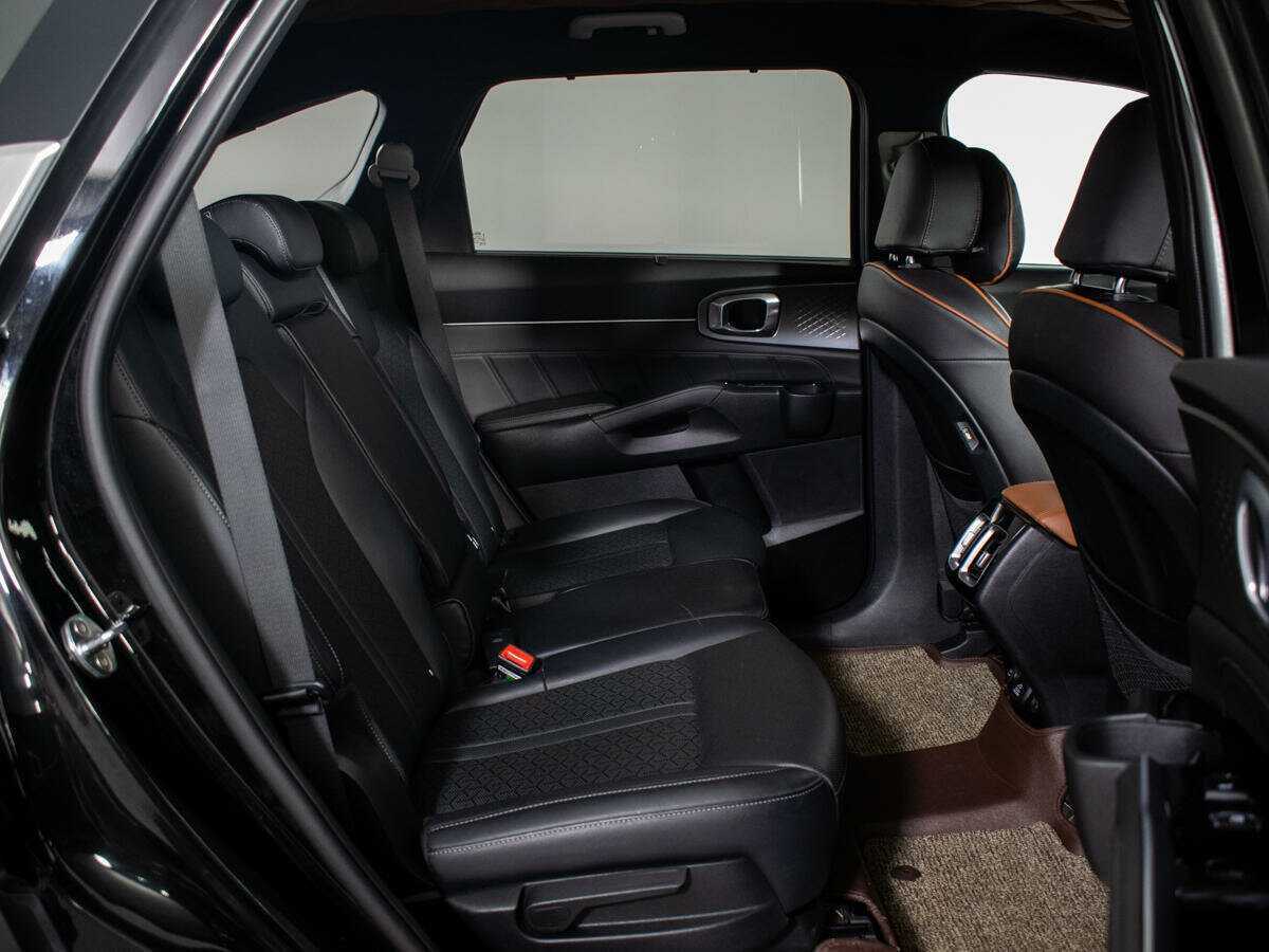 Купить Kia Sorento с пробегом. Фото: #7