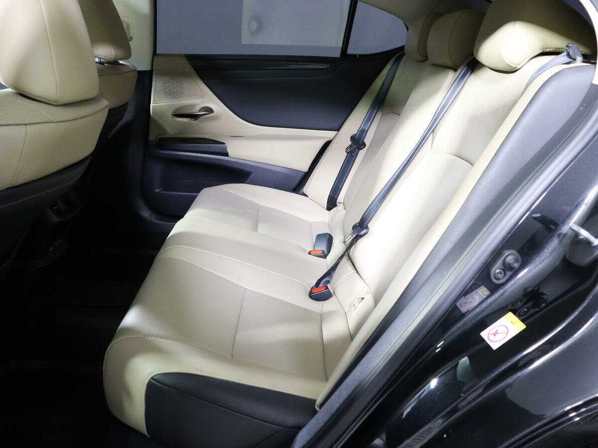 Купить Lexus ES с пробегом. Фото: #7