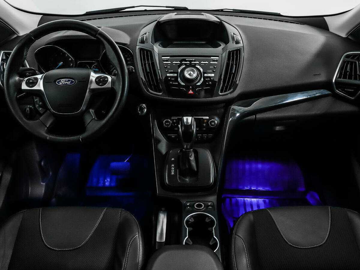 Купить Ford Kuga с пробегом. Фото: #12