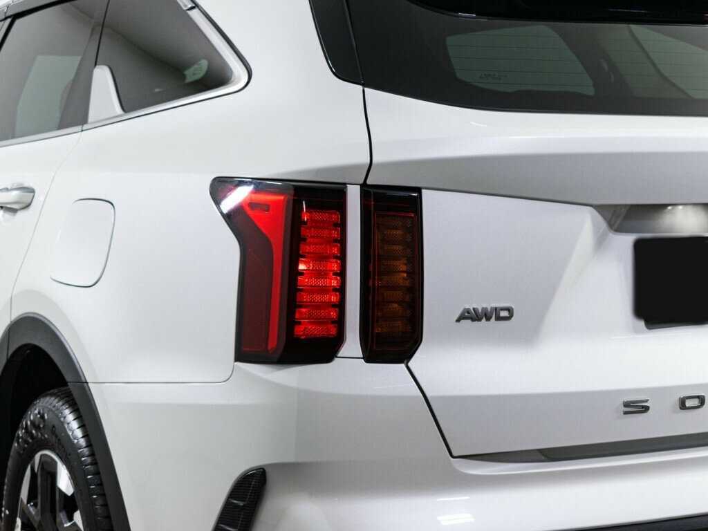 Купить Kia Sorento с пробегом. Фото: #20