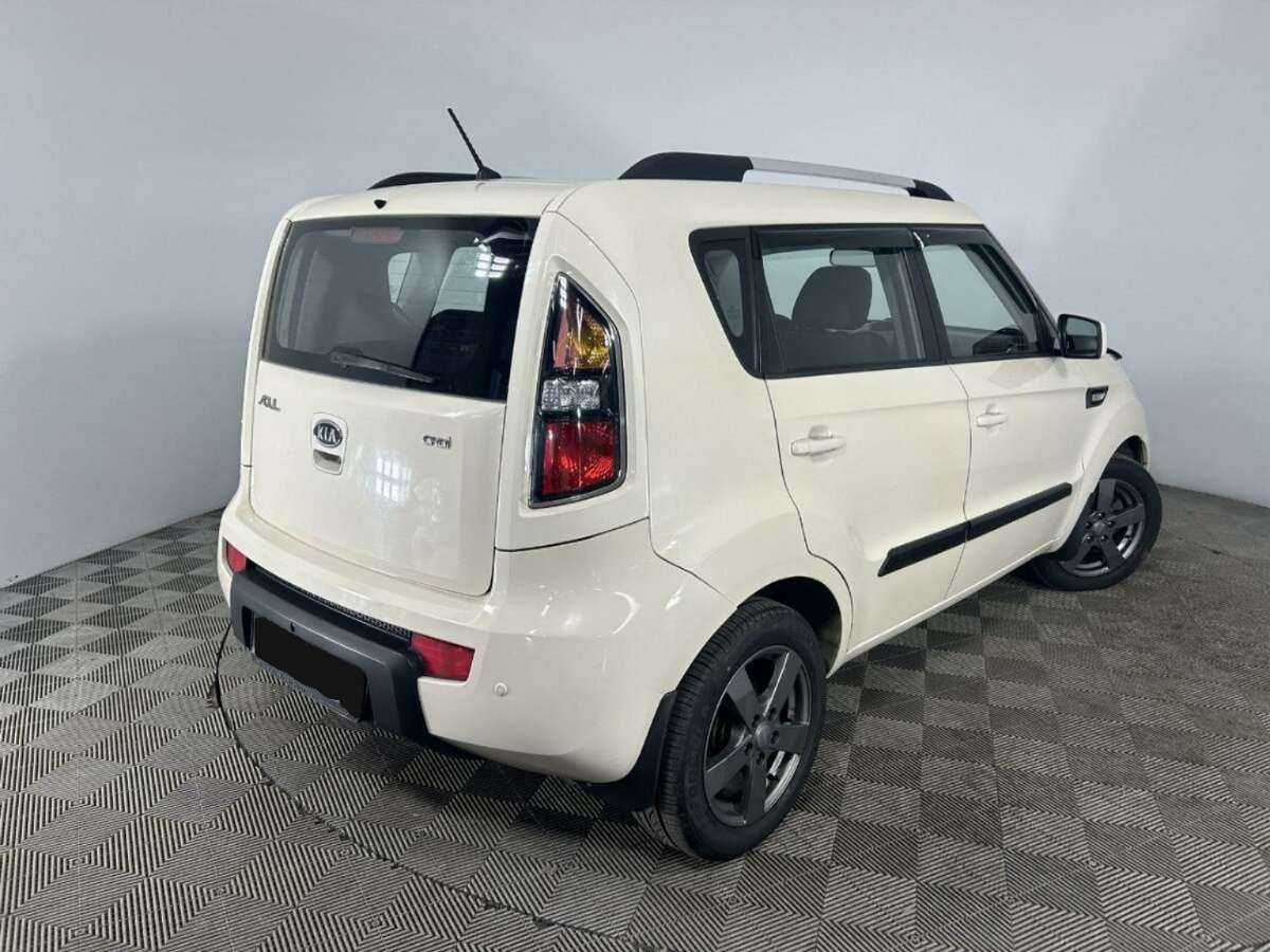 Купить Kia Soul с пробегом. Фото: #5