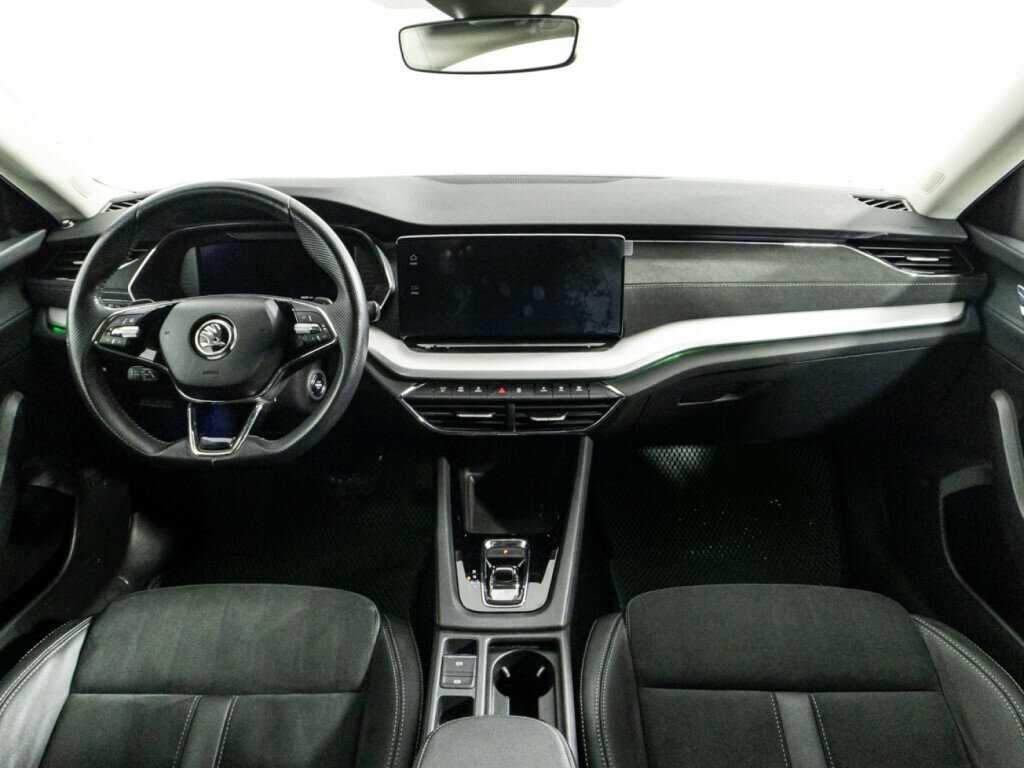 Купить Skoda Octavia с пробегом. Фото: #12