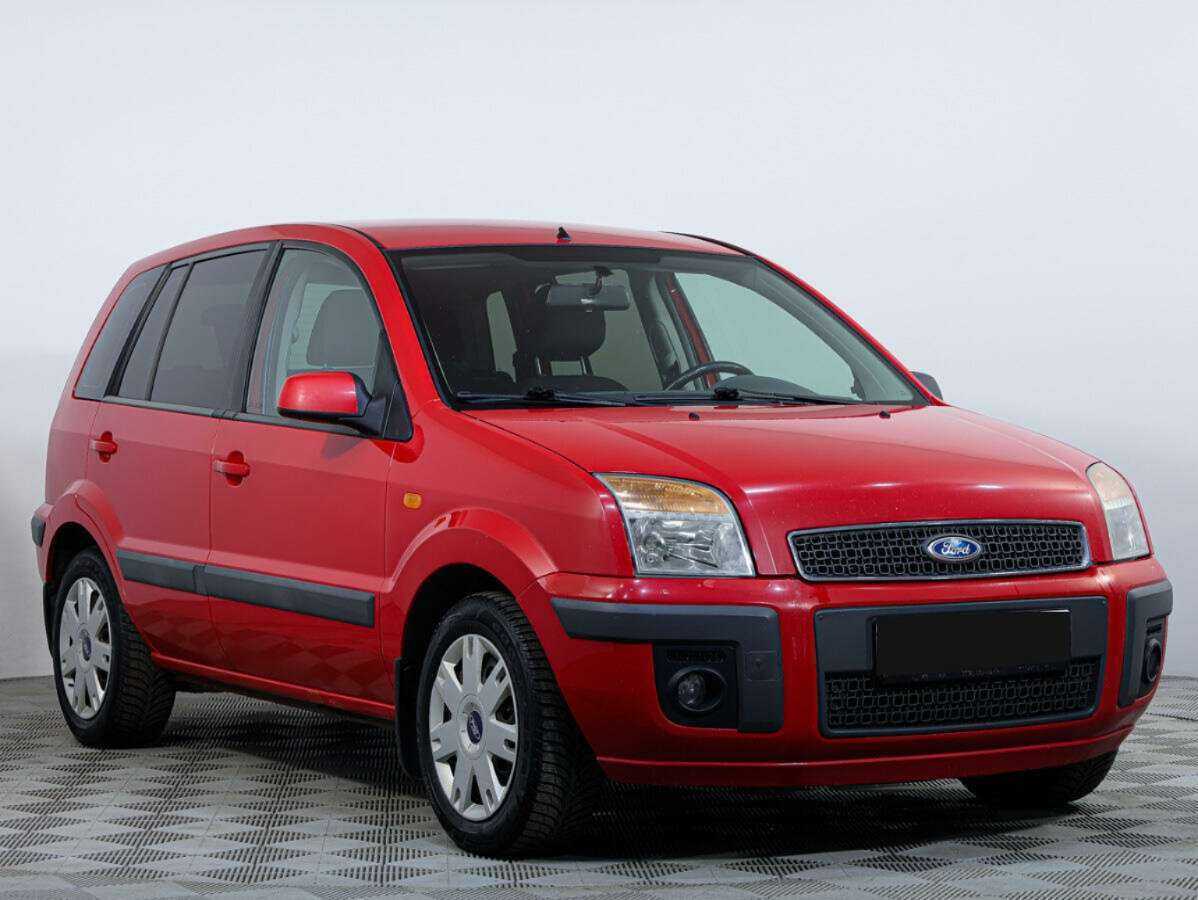 Купить Ford Fusion с пробегом. Фото: #2