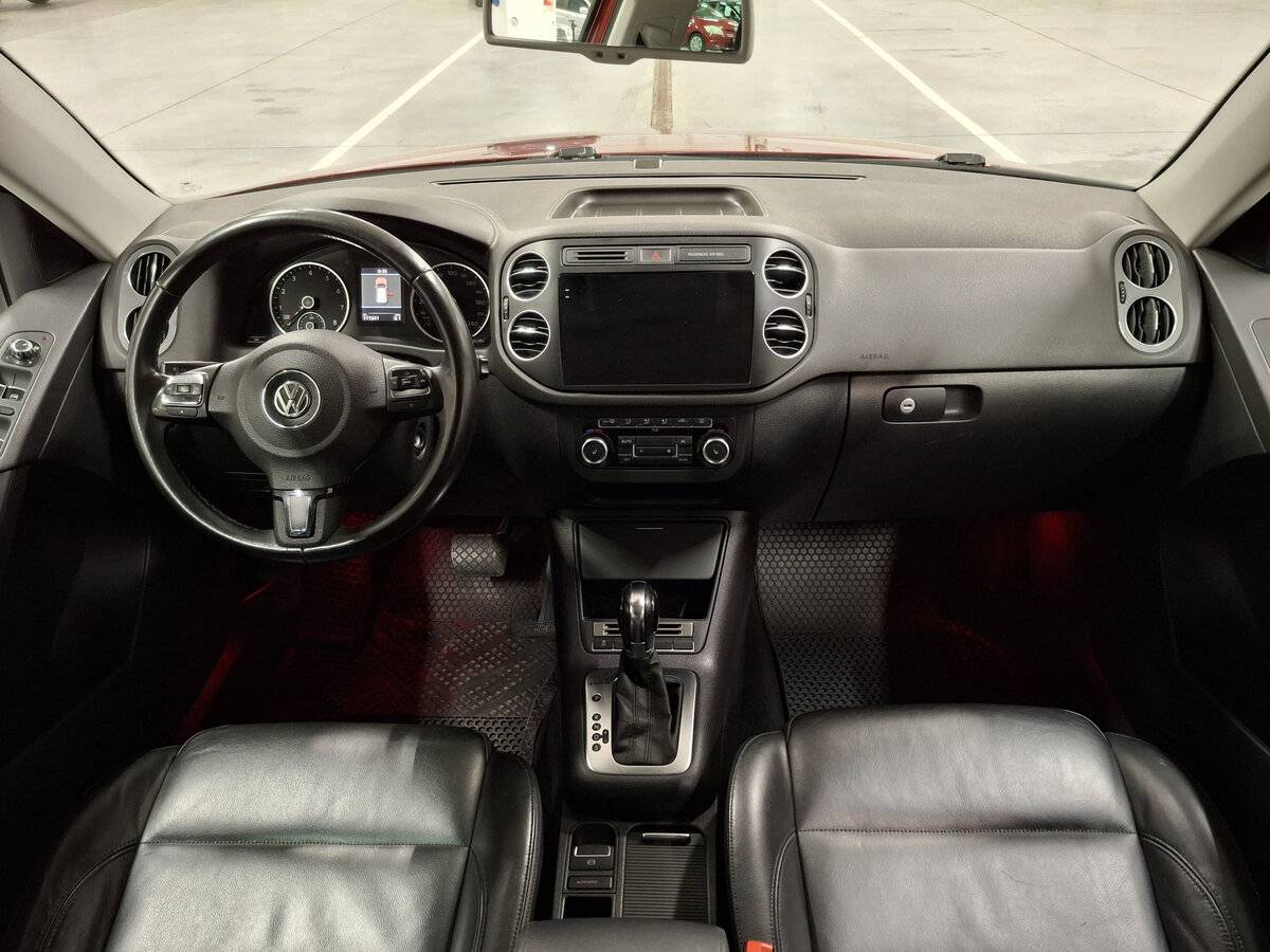 Купить Volkswagen Tiguan с пробегом. Фото: #13