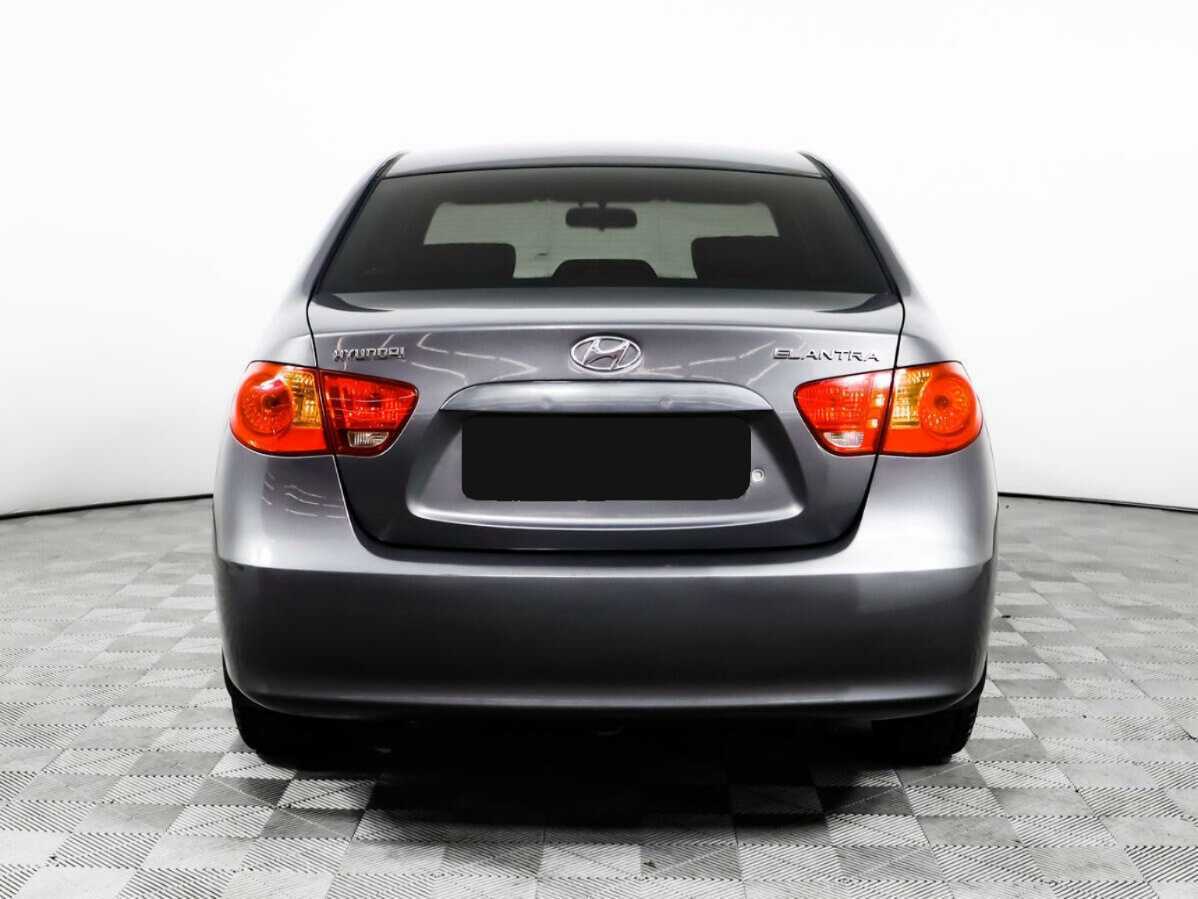Купить Hyundai Elantra с пробегом. Фото: #5