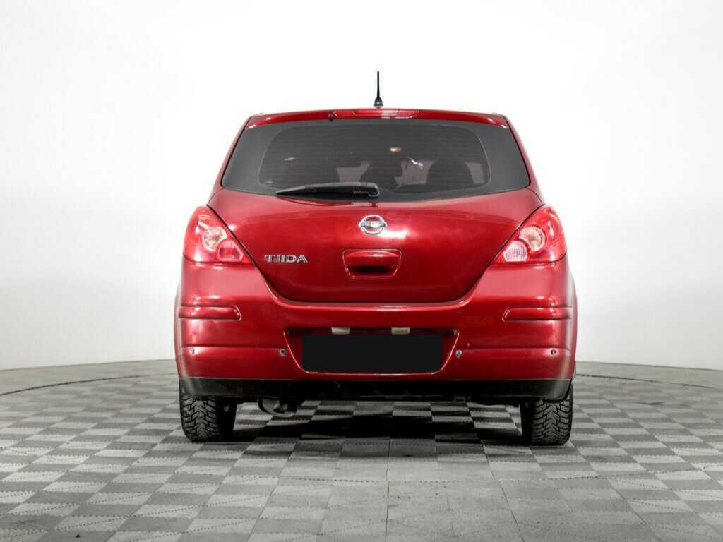 Купить Nissan Tiida с пробегом. Фото: #5