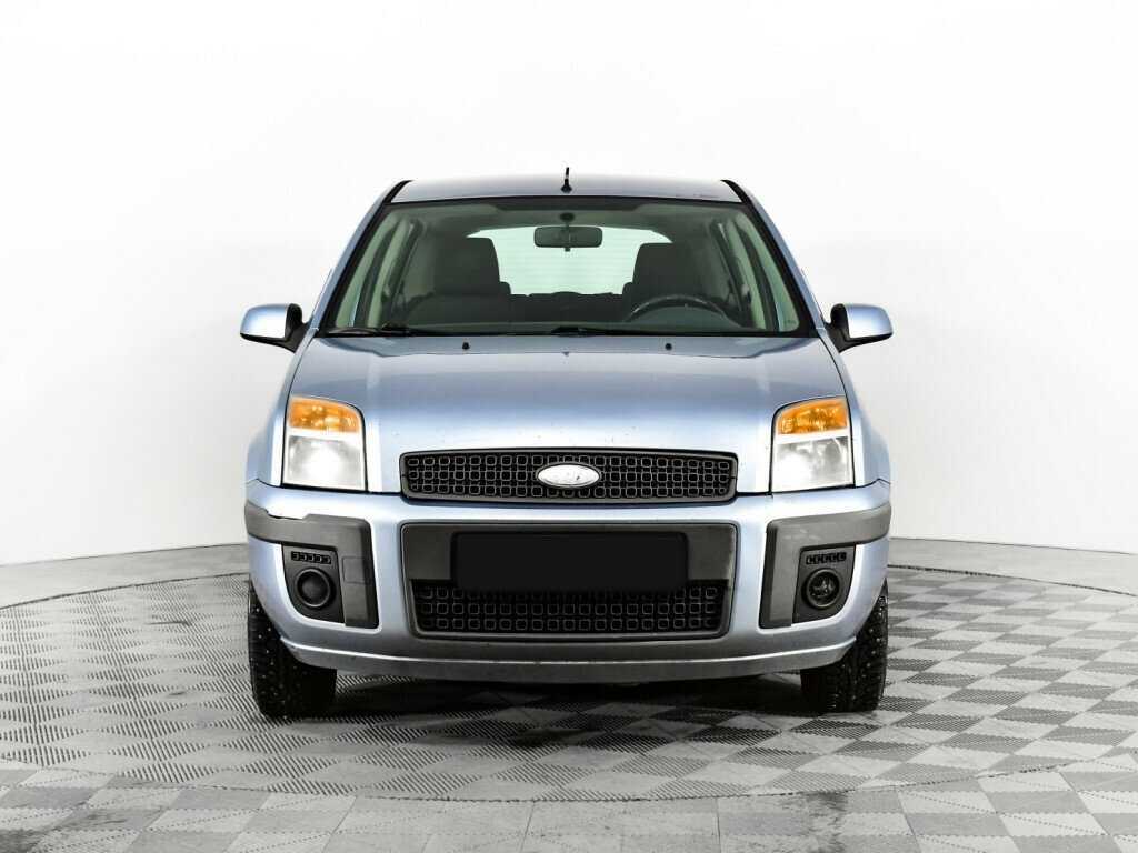 Купить Ford Fusion с пробегом. Фото: #1
