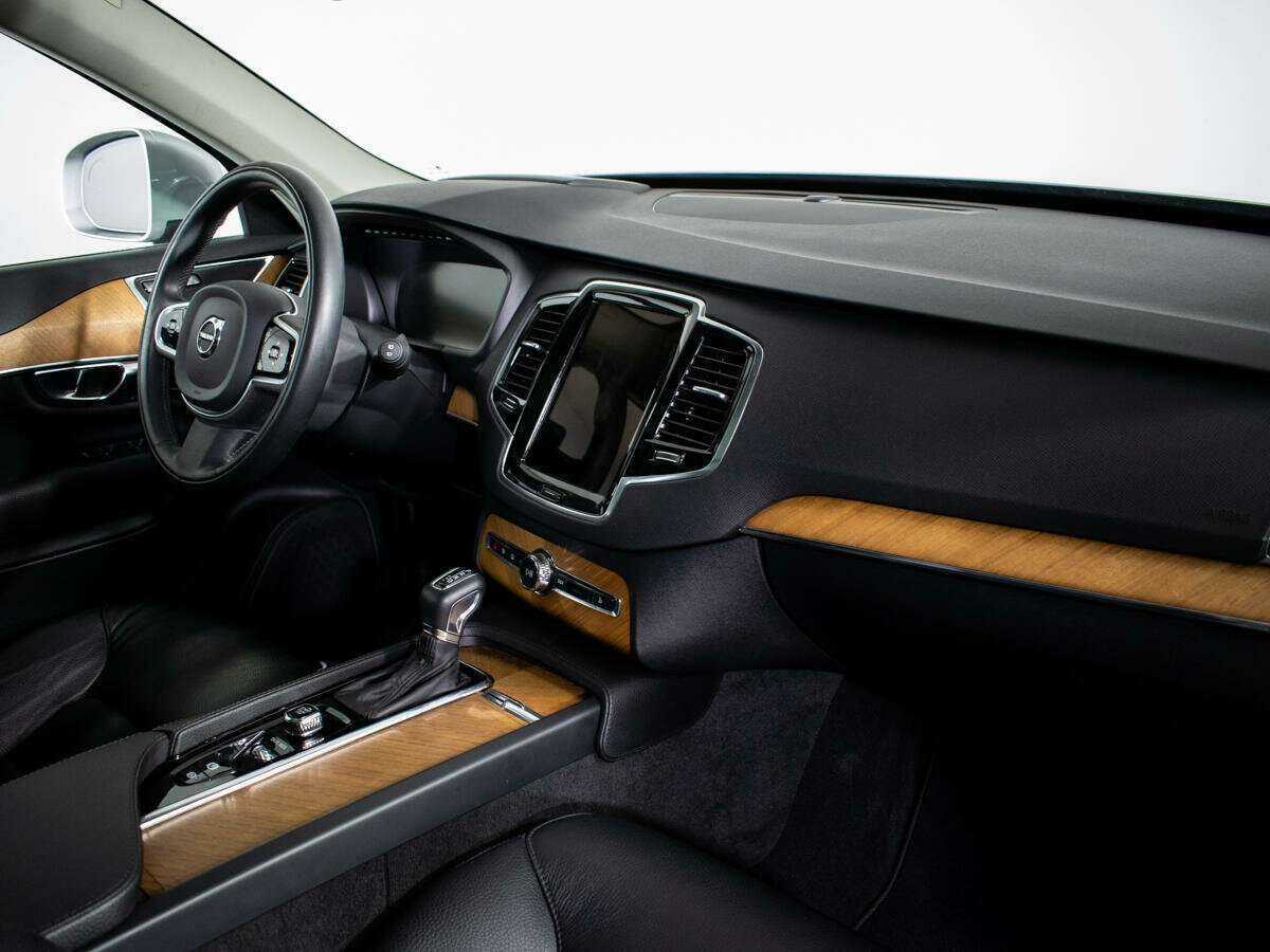 Купить Volvo XC90 с пробегом. Фото: #6