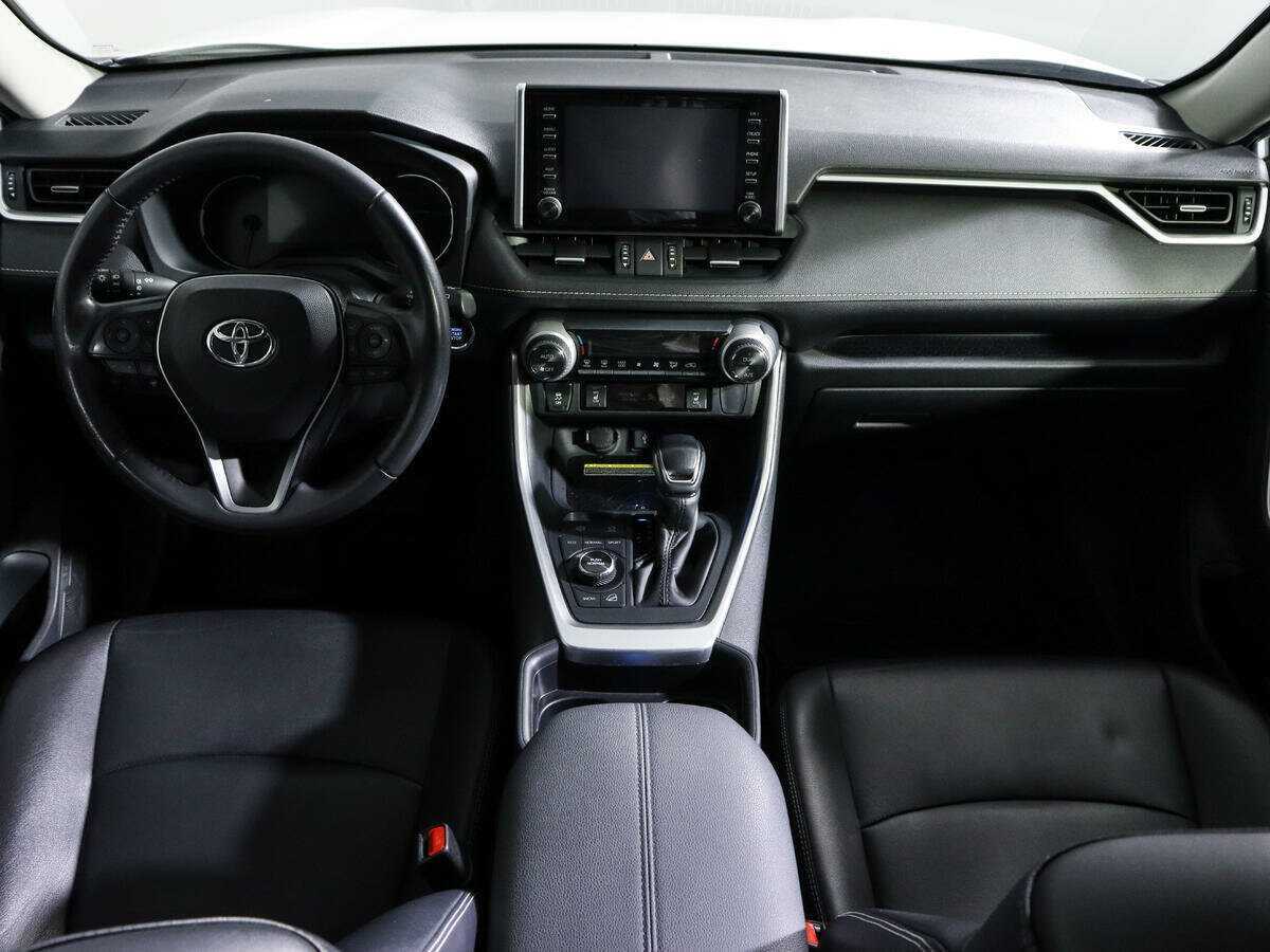 Купить Toyota RAV4 с пробегом. Фото: #11