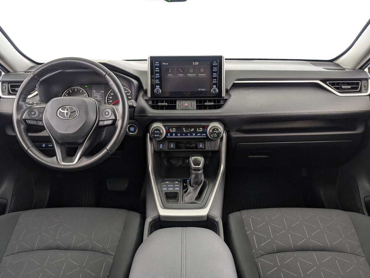 Купить Toyota RAV4 с пробегом. Фото: #9