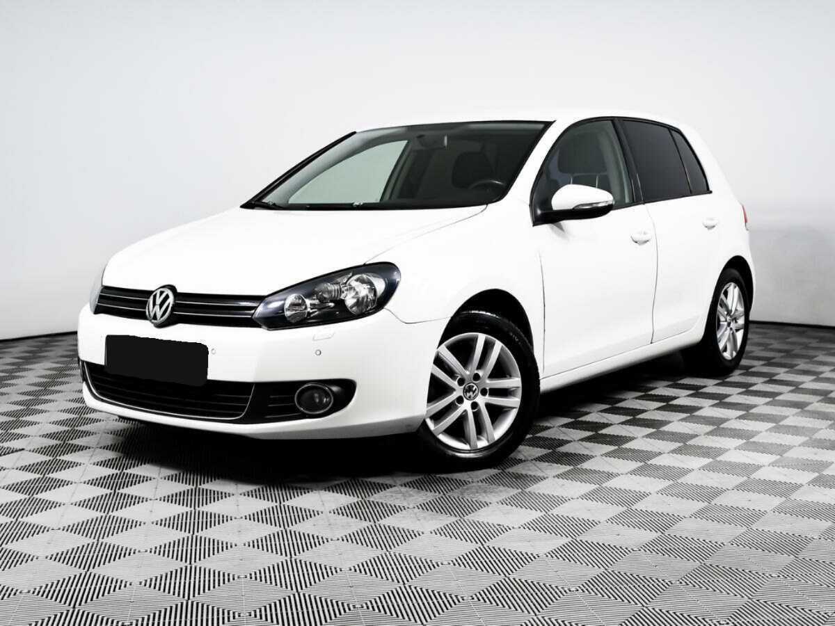 Купить Volkswagen Golf с пробегом. Посмотреть фото