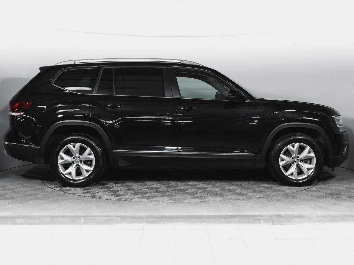 Купить Volkswagen Teramont с пробегом. Фото: #3