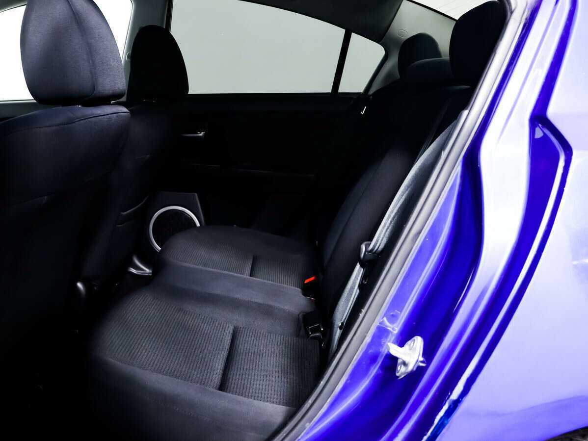 Купить Mazda 3 с пробегом. Фото: #11