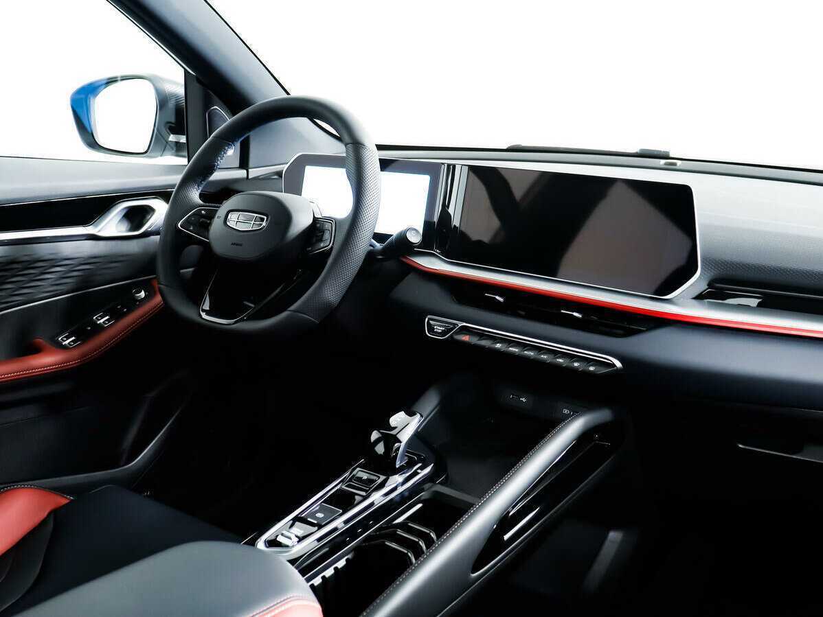 Купить Geely Coolray с пробегом. Фото: #8