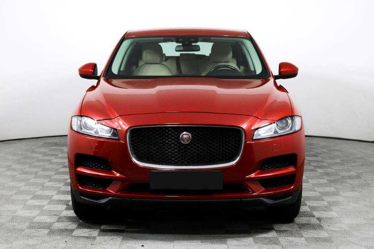 Купить Jaguar F-Pace с пробегом. Фото: #1