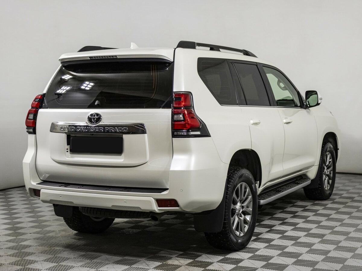 Купить Toyota Land Cruiser Prado с пробегом. Фото: #3