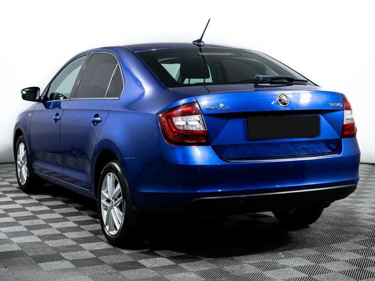 Купить Skoda Rapid с пробегом. Фото: #6